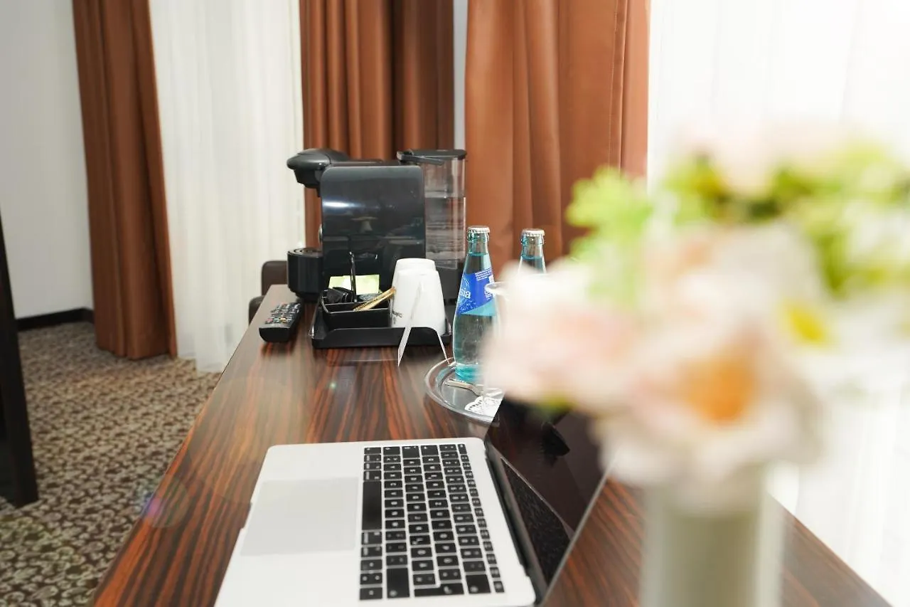 ****  The Atrium Hotel Frankfurt am Main Almanya