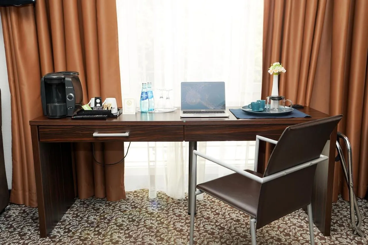 ****  The Atrium Hotel Frankfurt am Main Almanya